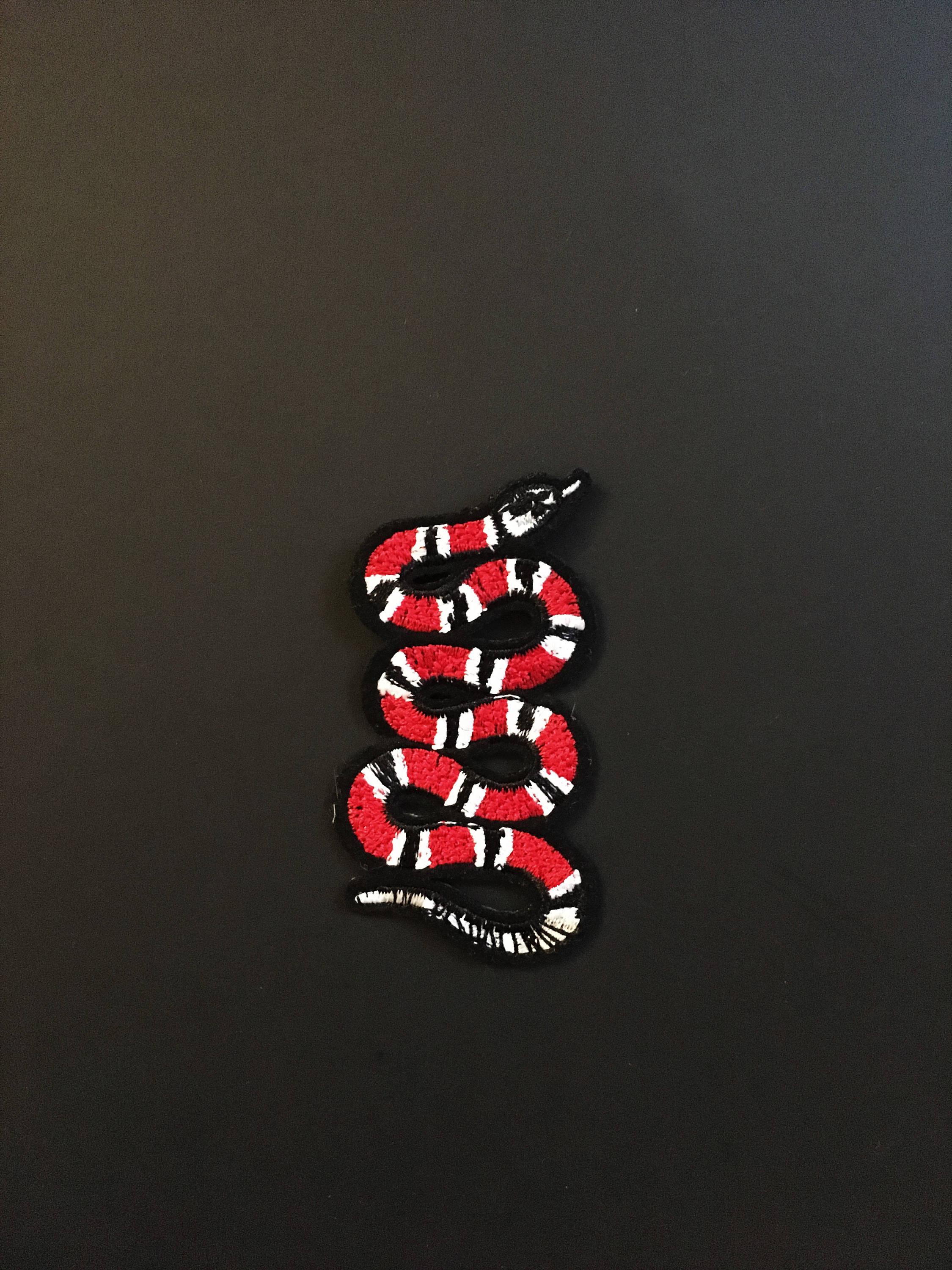Gucci Snake Wallpaper  Download to your mobile from PHONEKY