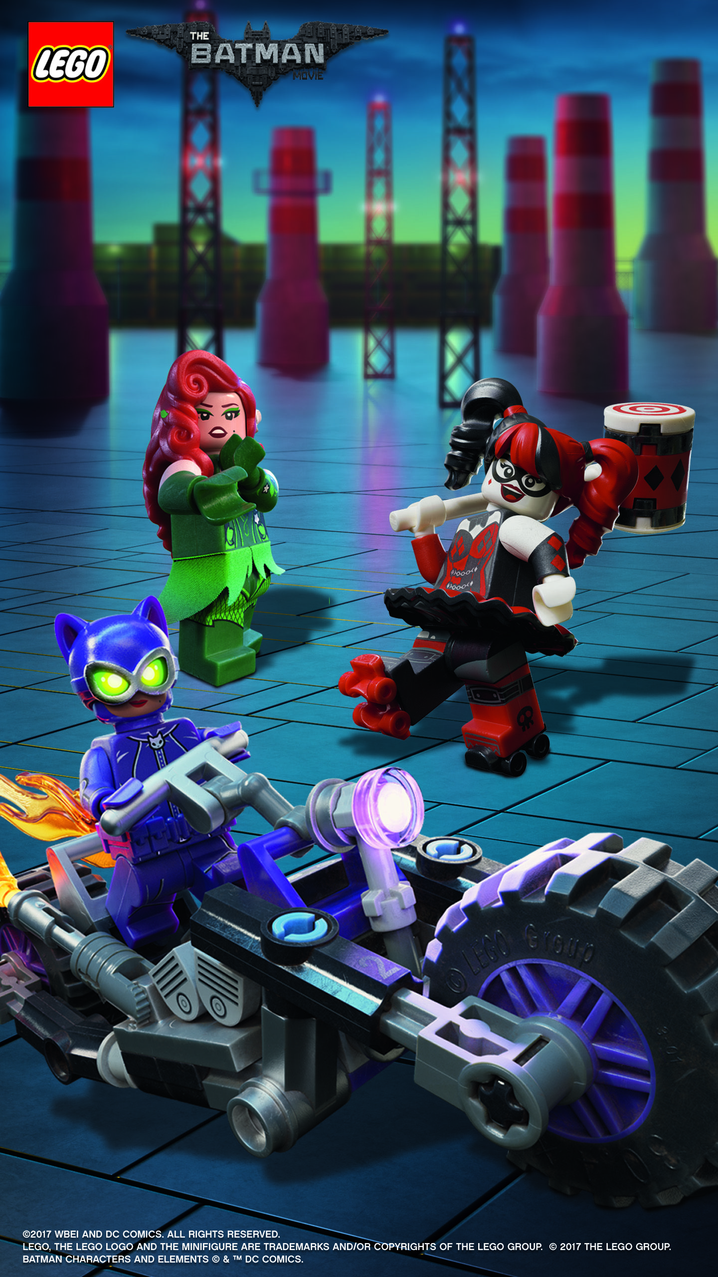 POISON IVY™, CATWOMAN™ AND HARLEY QUINN™ LEGO