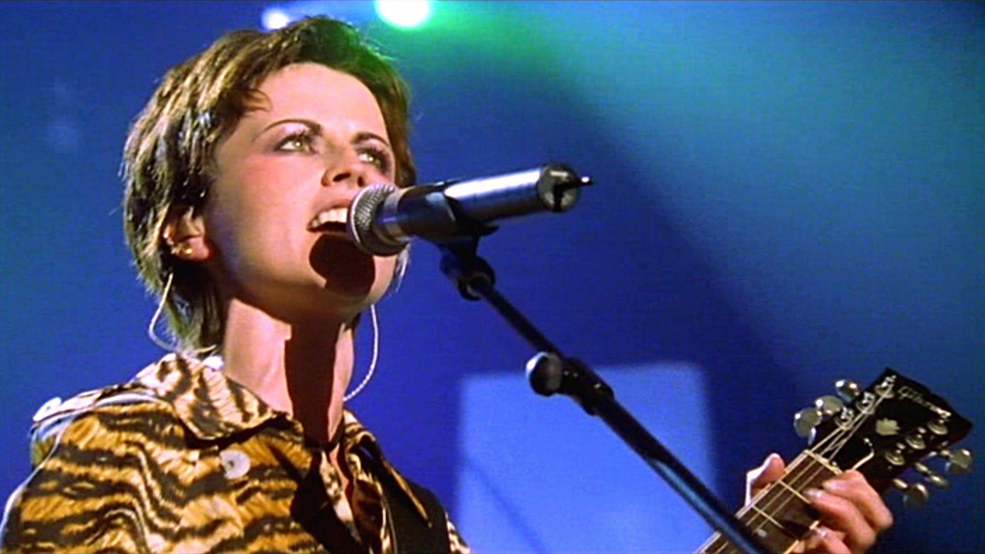 Dolores O’Riordan Wallpapers - Wallpaper Cave