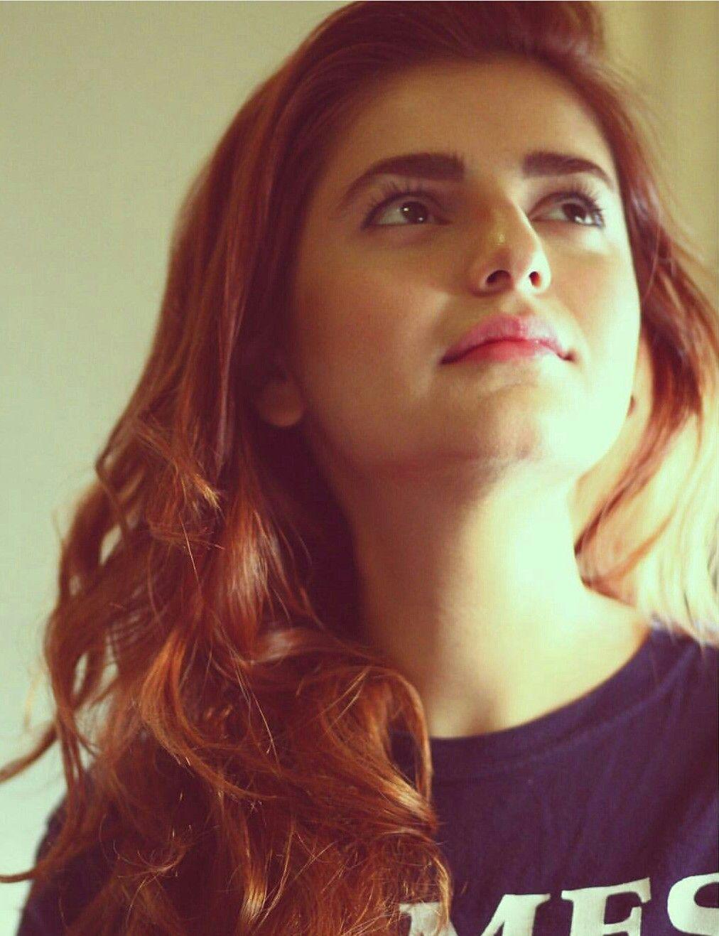 Momina mustehsan. momina mustehsin. Pakistani
