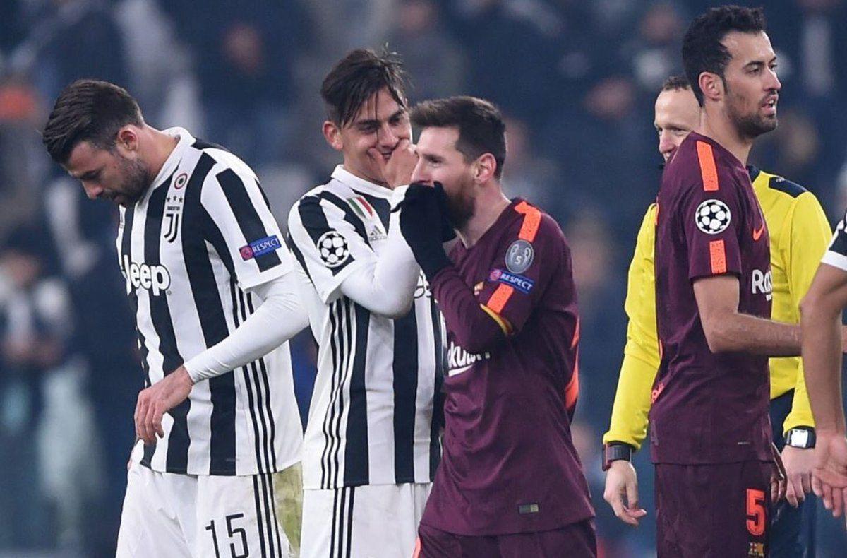 mesqueunclub.gr: Messi and Paulo Dybala after the game