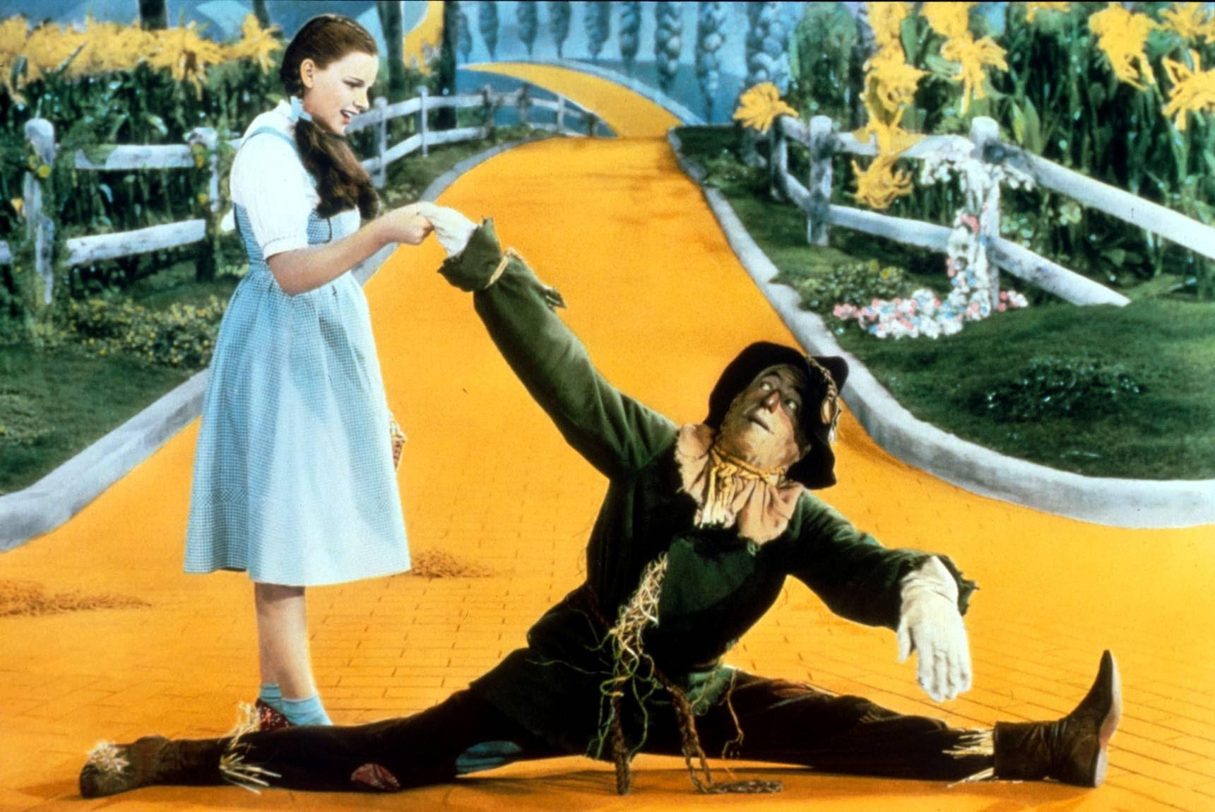 Mandela Effect, Wizard of Oz (Two different ones)