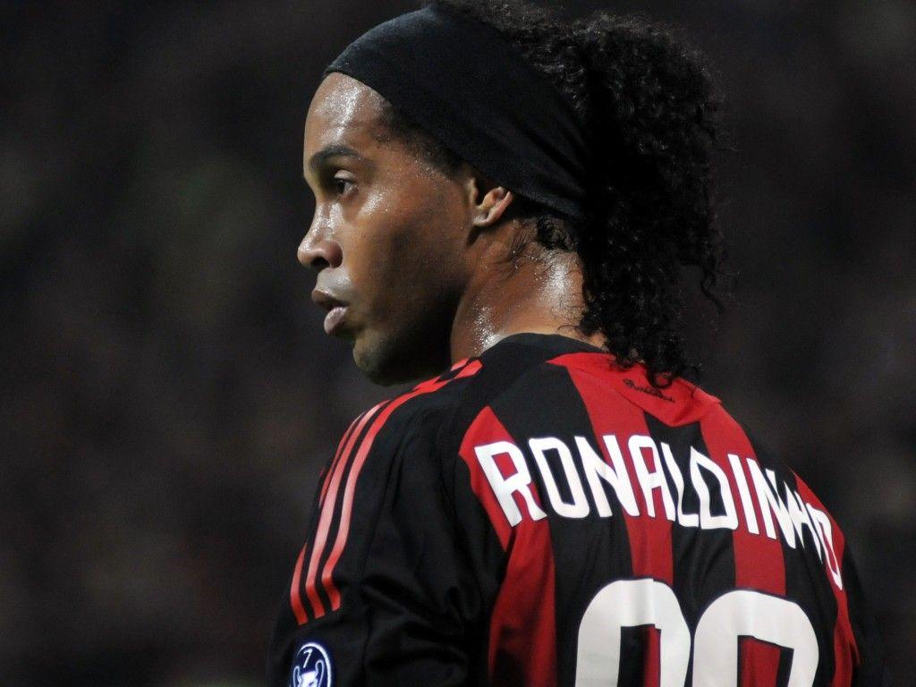 Ronaldinho wallpaperx768
