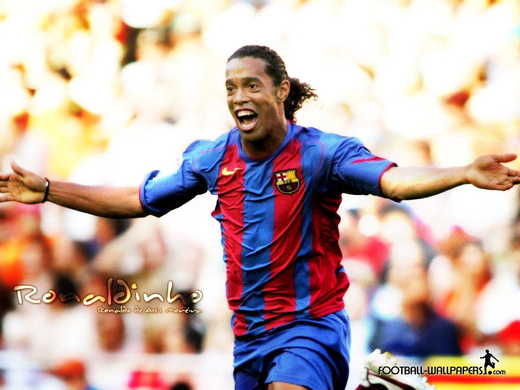 Welcome to Facebook Insurance: Ronaldinho wallpaper