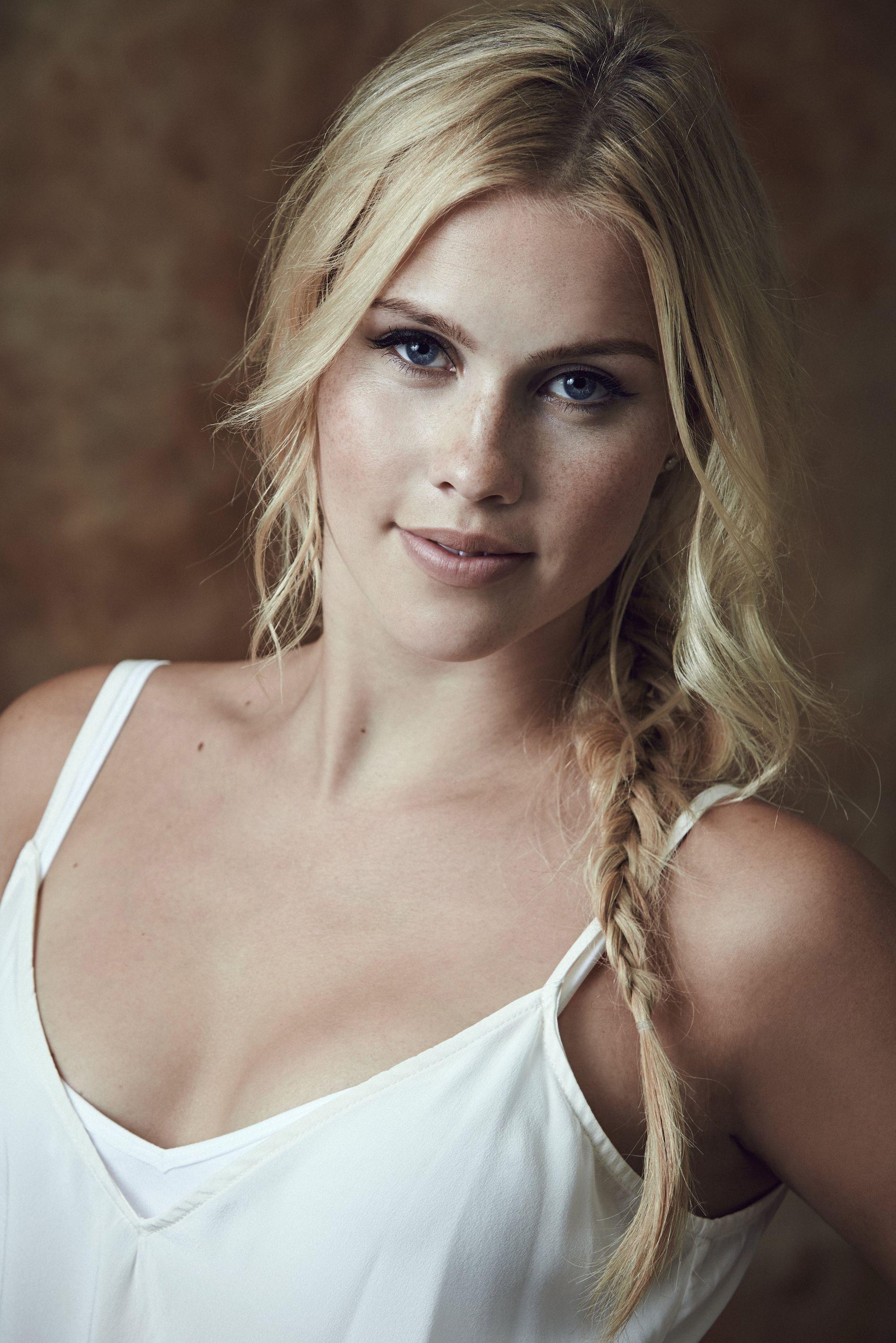 Claire Holt Items
