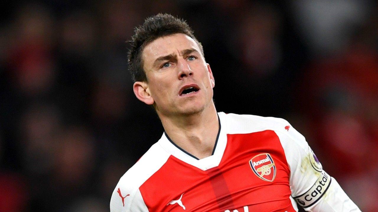 Koscielny questions Arsenal's selection choices against Chelsea