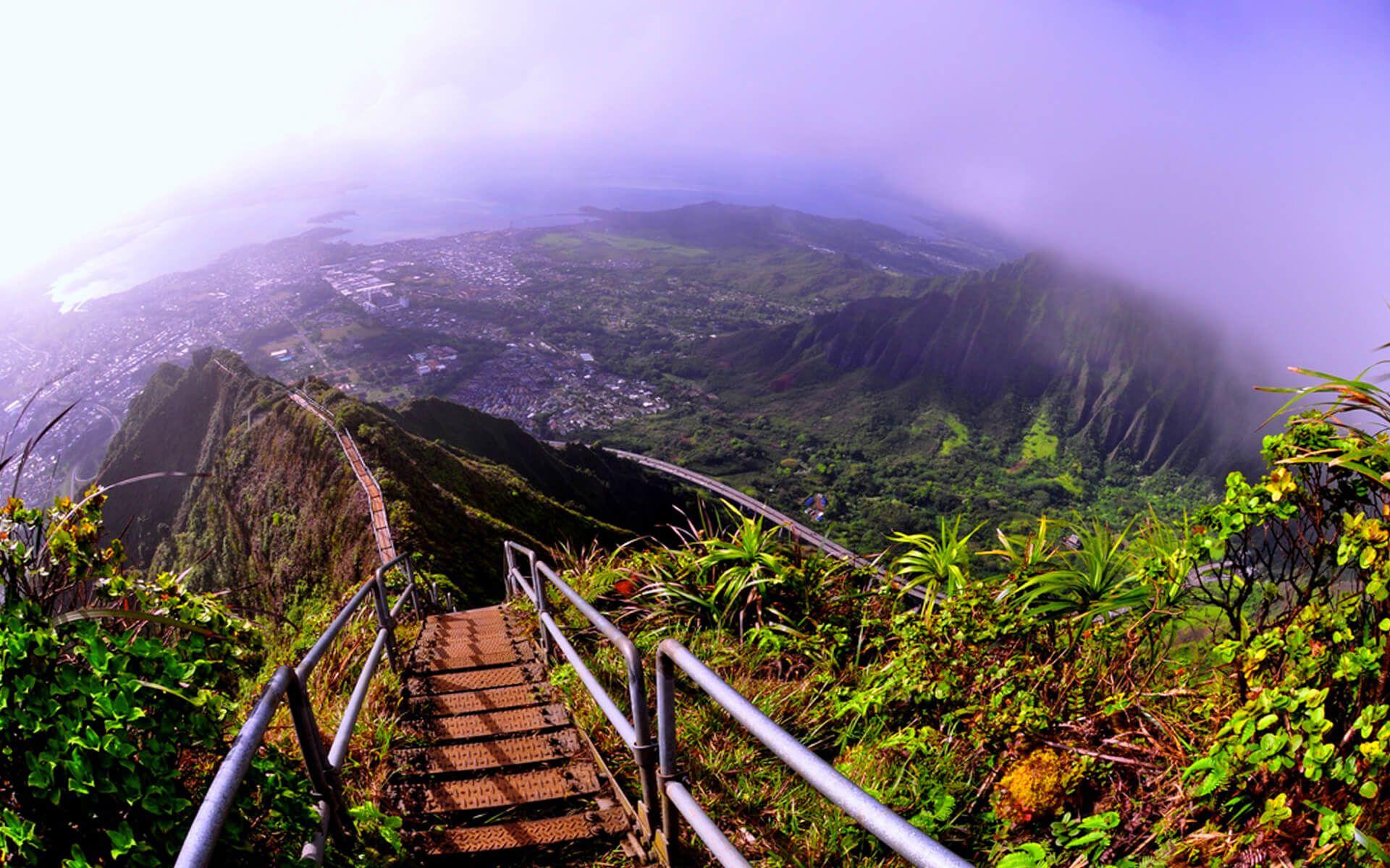Haiku Stairs Oahu Hawaii wallpaper. Haiku Stairs Oahu Hawaii