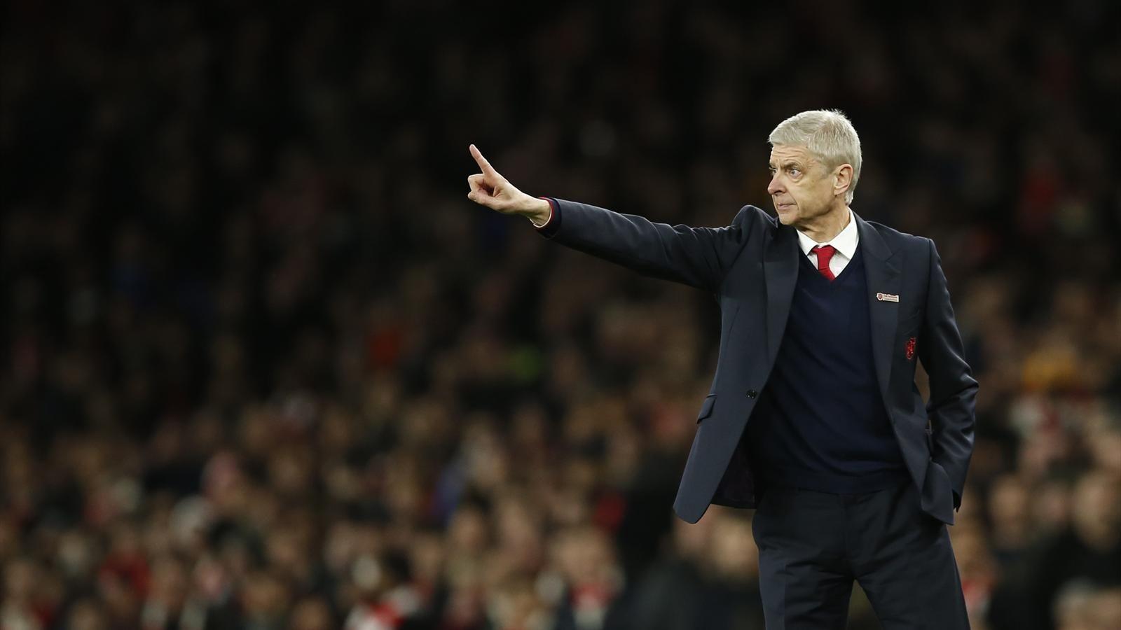 Arsene Wenger promises 'busy' transfer window at Arsenal