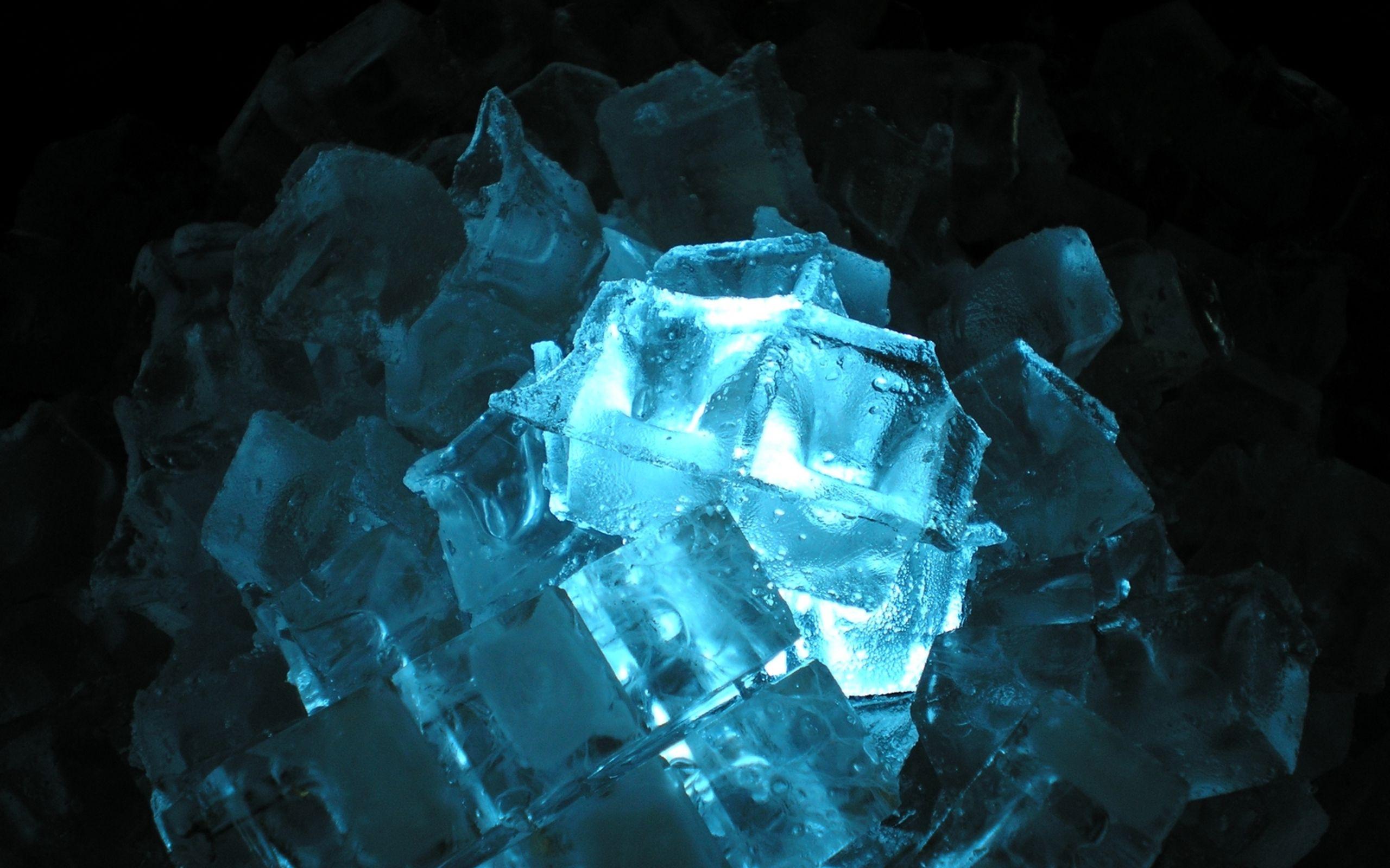 V.13 Mineral, HQFX Image