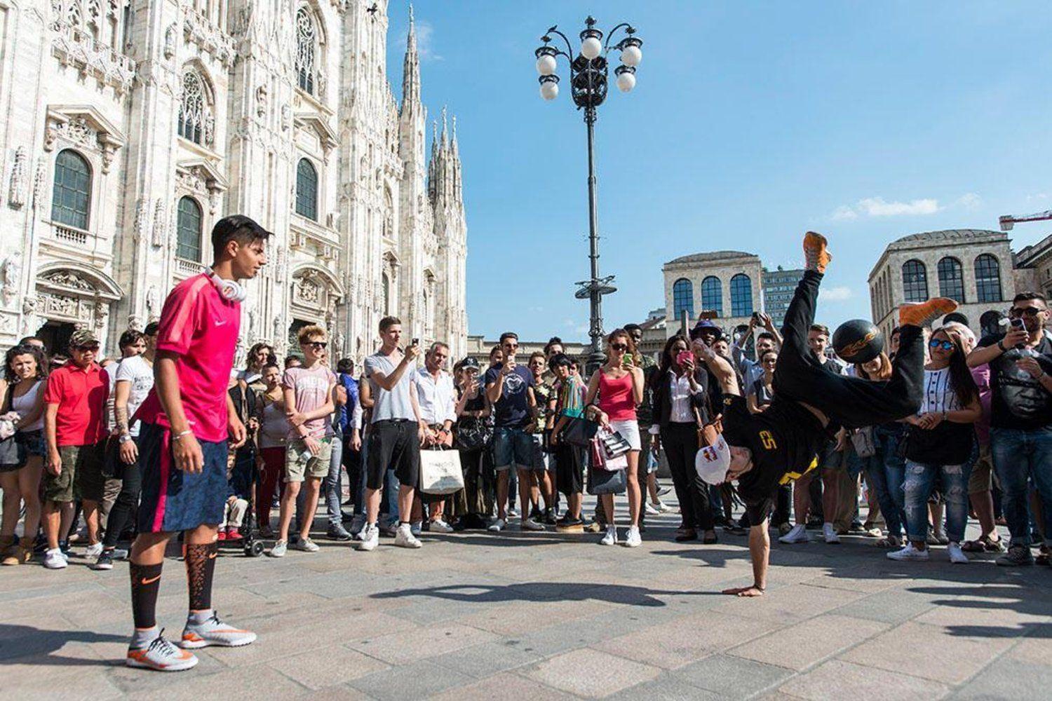 Sean Garnier & Hachim Mastour freestyle soccer in Milan