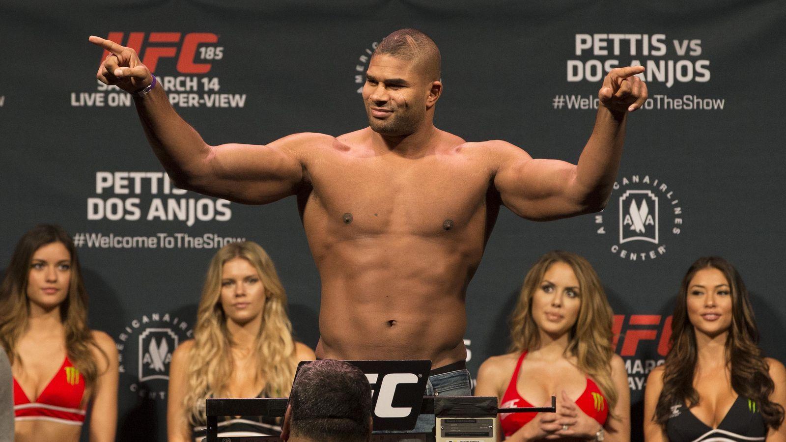 UFC 203 weigh in results, LIVE video stream with Stipe Miocic, CM