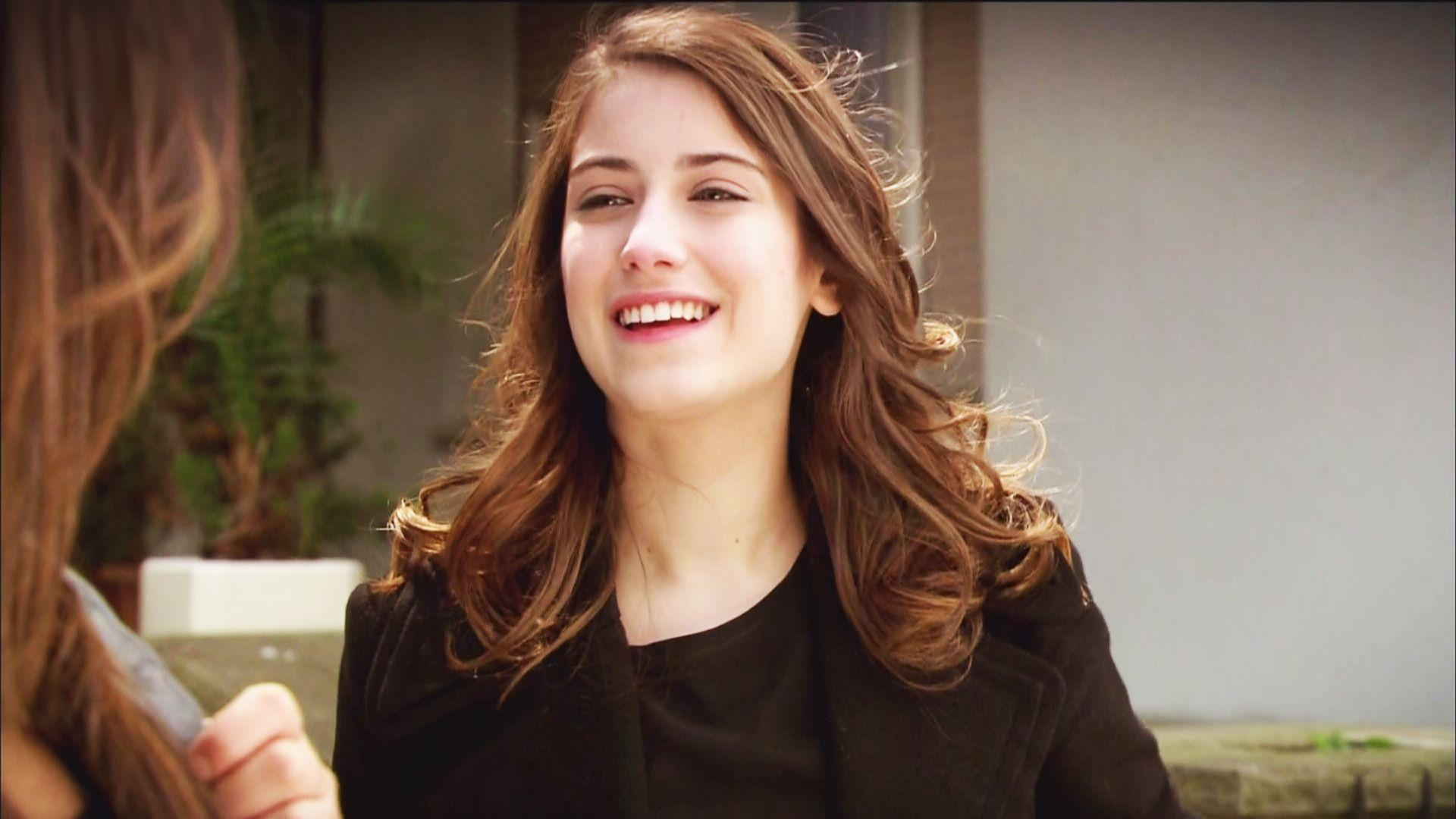 Amazing Pictures Of Hazal Kaya Swanty Gallery