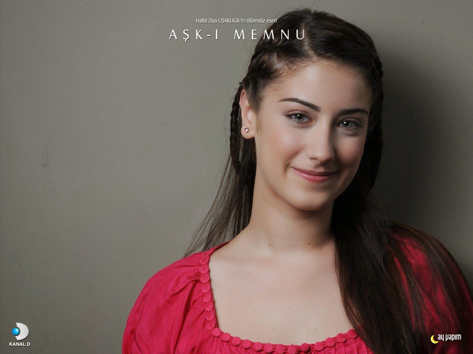 Photos Girls2: Turkish Drama Actresse Hazal Kaya Beautiful