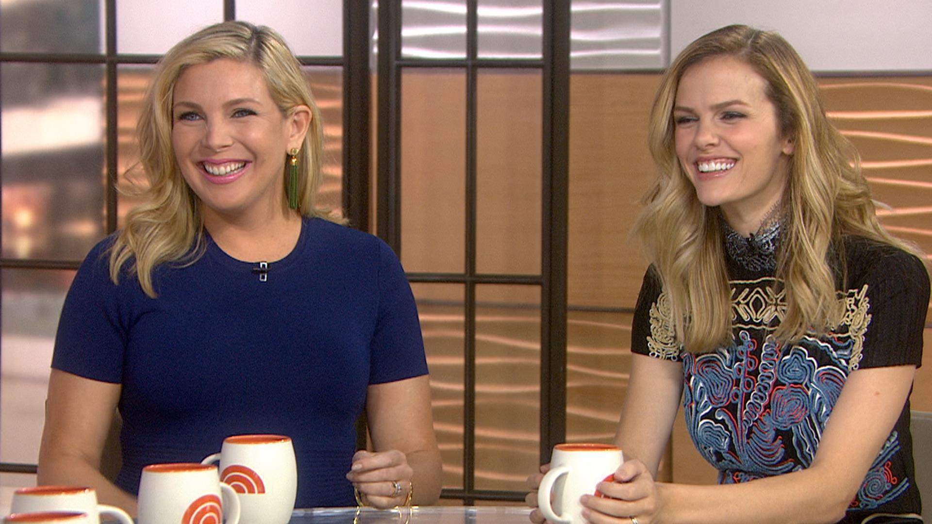 Grace And Frankie Wallpapers Wallpaper Cave