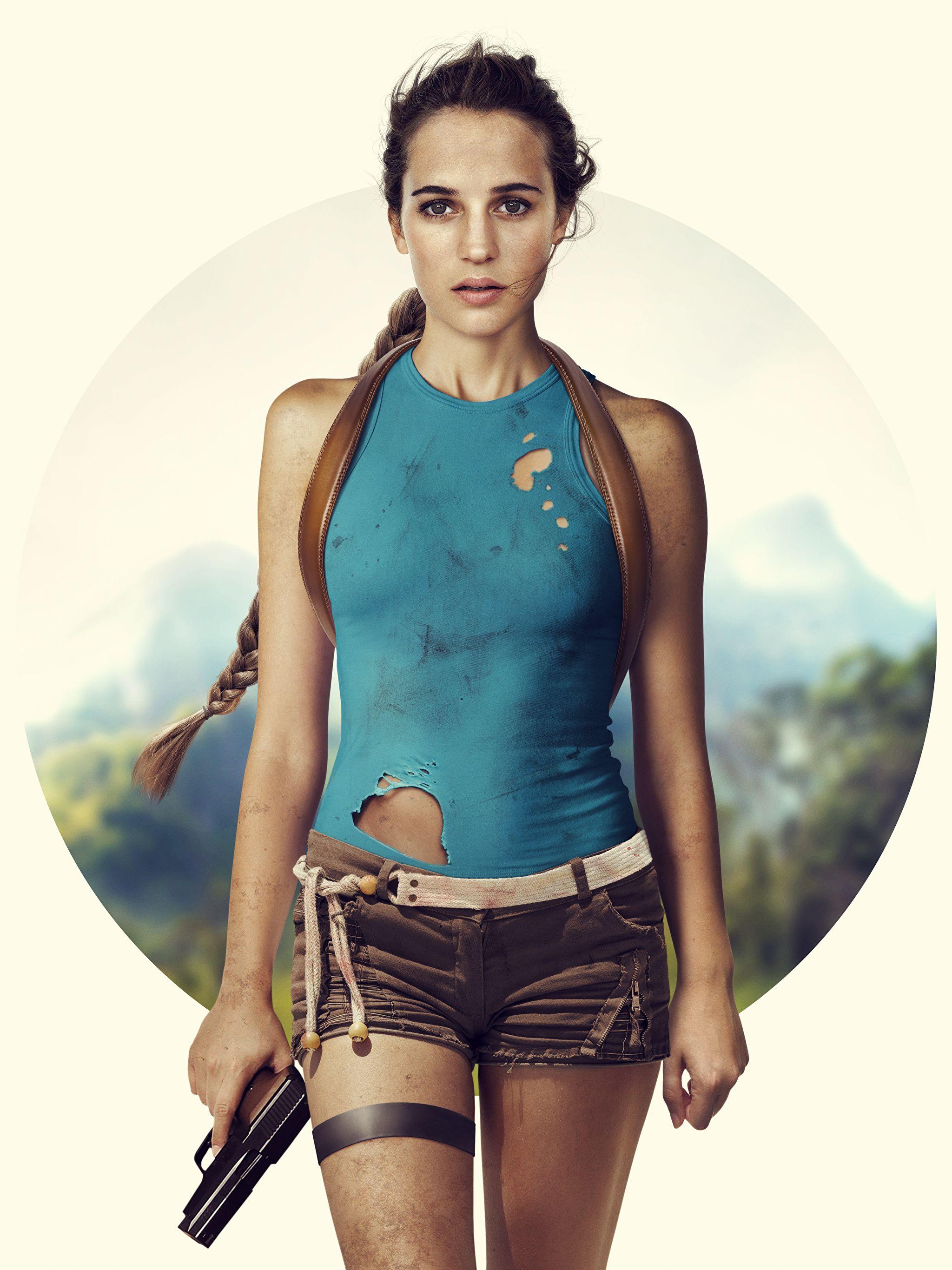Photos Pistols Lara Croft Tomb Raider (2018), Alicia 2048x2732