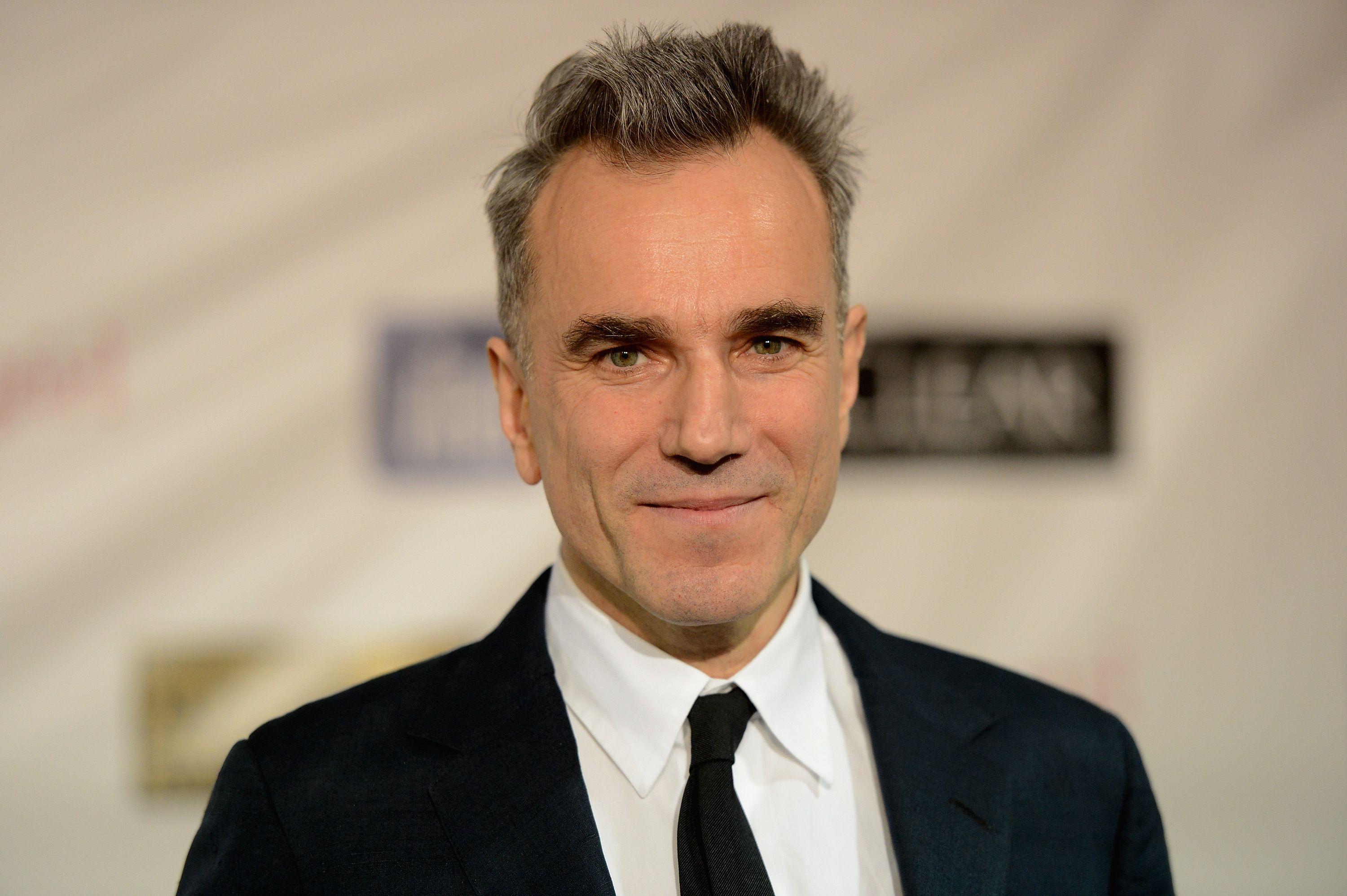 Daniel Day Lewis Eyes Record 4th Oscar With Swan Song