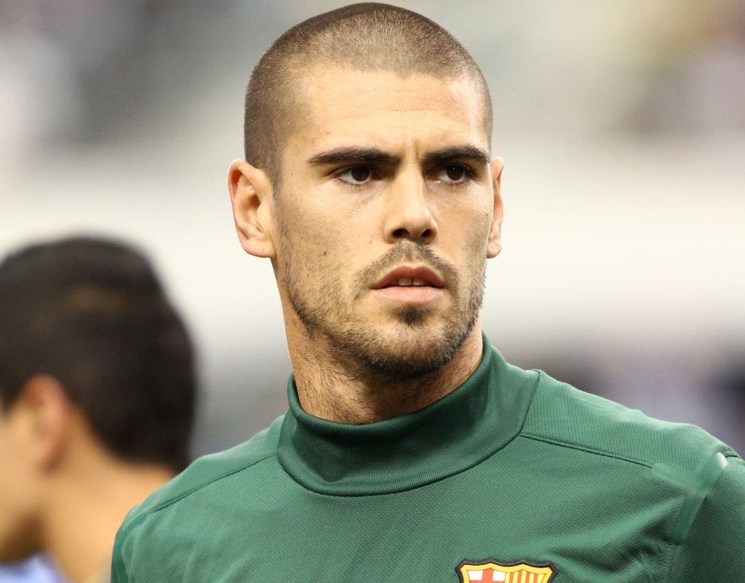 1067x835px Awesome Victor Valdes wallpaper 38