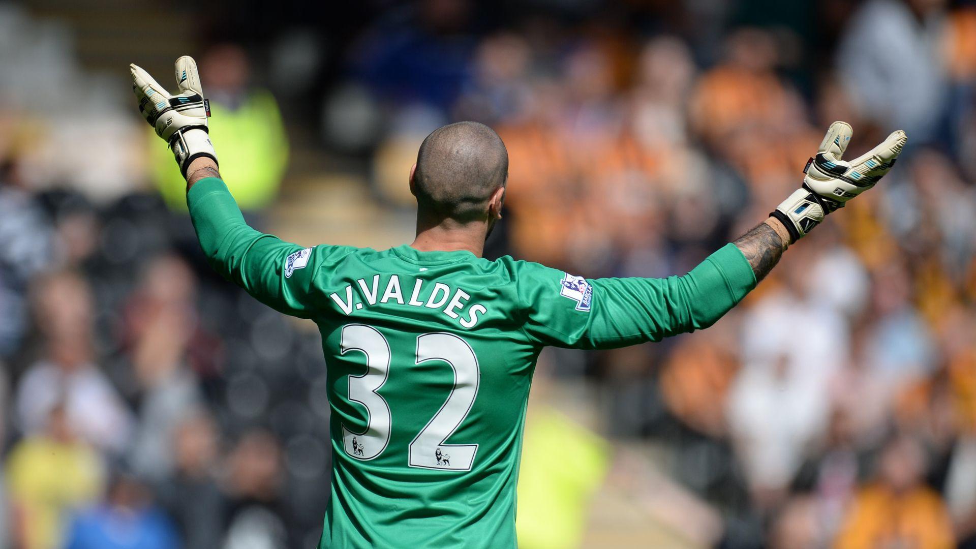 Victor Valdes appears to hit back at Man Utd boss Van Gaal's