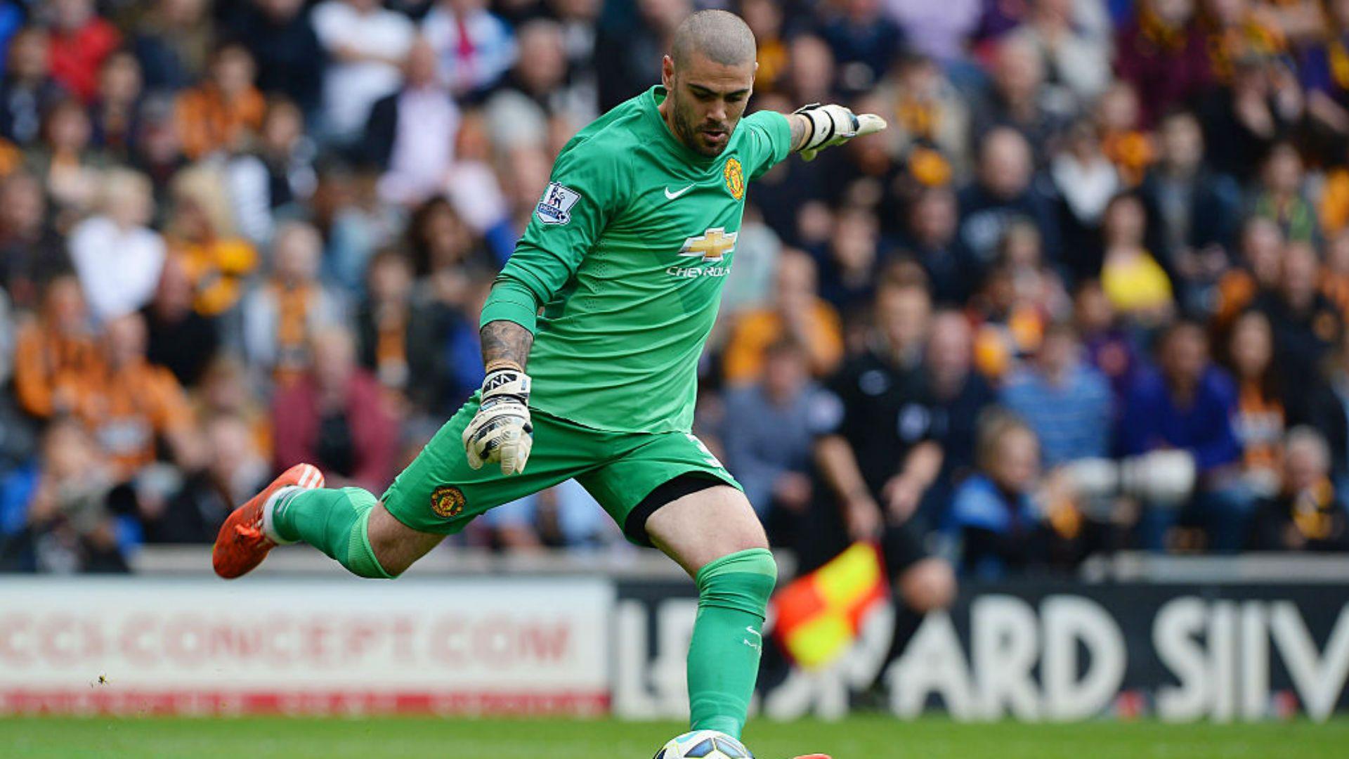 Victor Valdes Joins Middlesbrough On Two Year Contract. Football