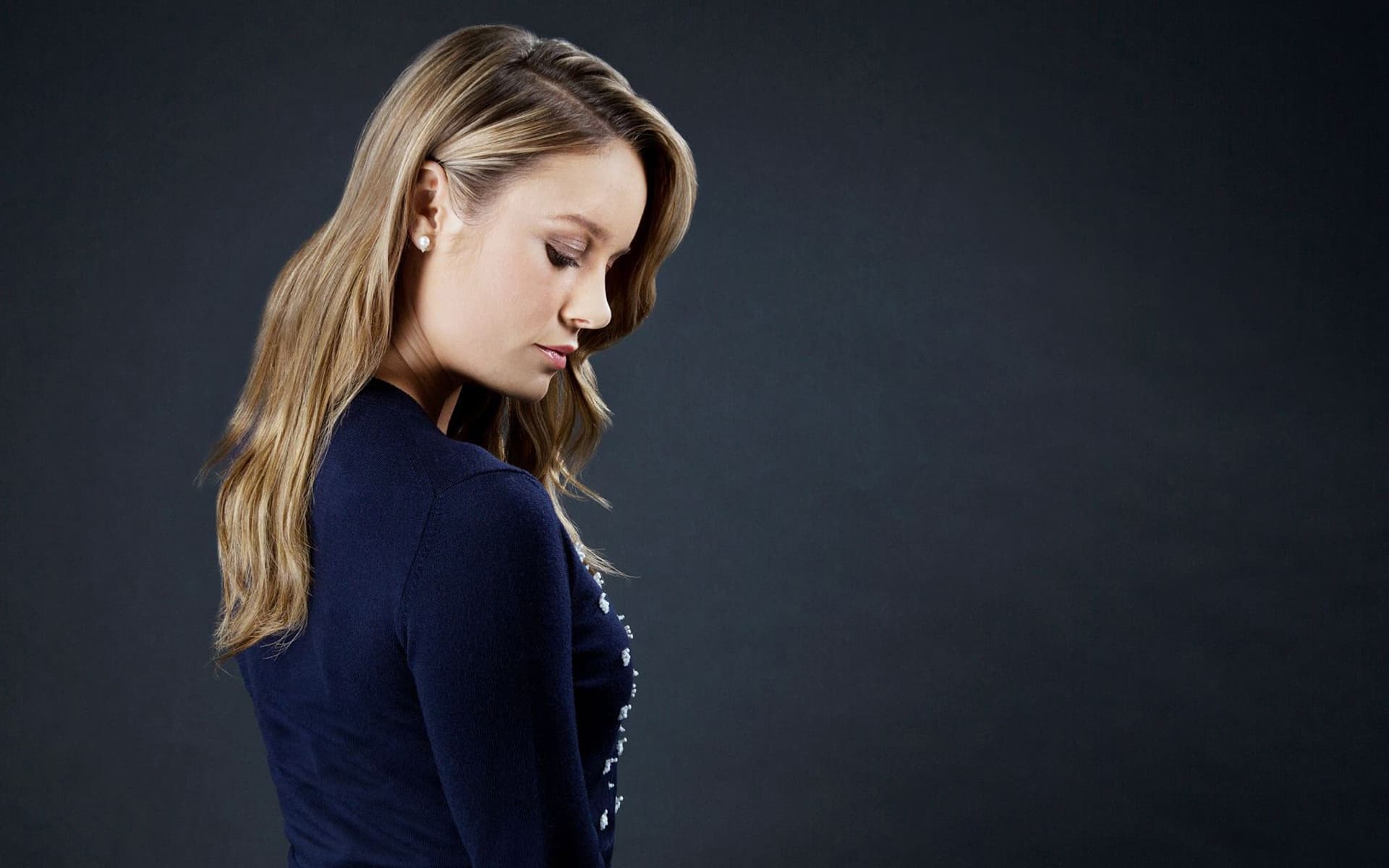 Brie Larson Full HD Wallpaper and Backgroundx1200