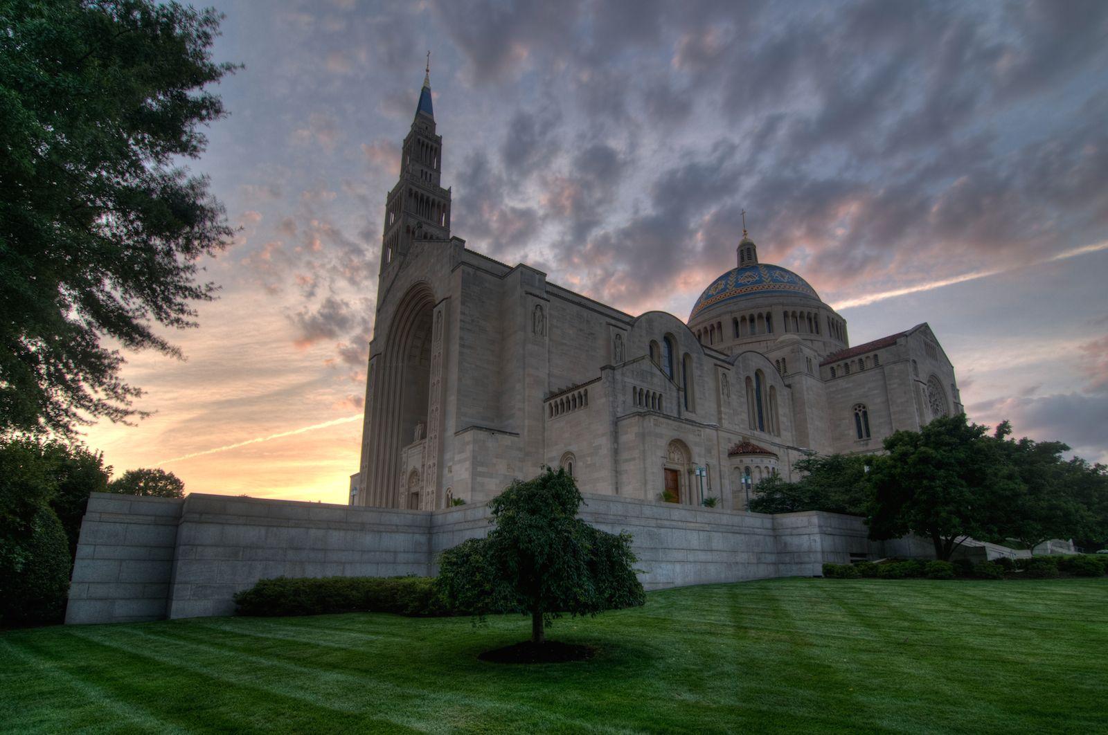 Photographing the Basilica of the National Shrine