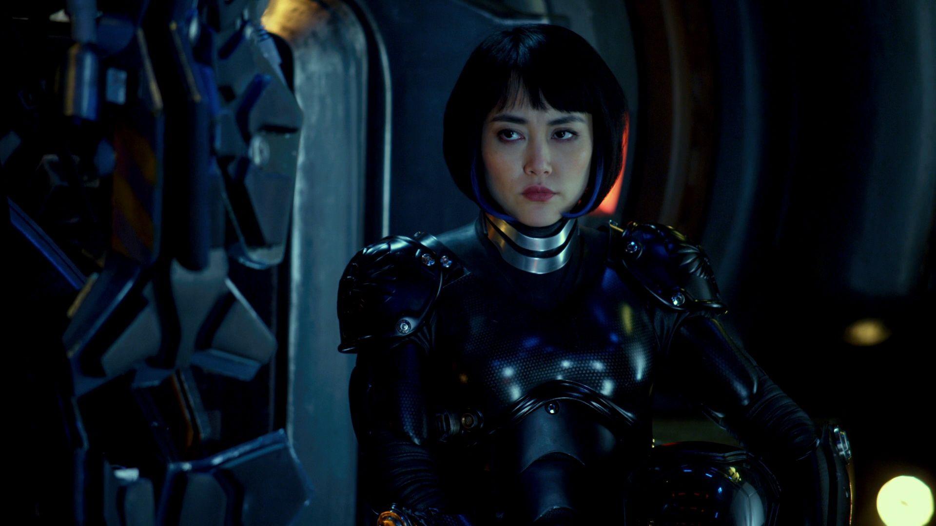 Pacific Rim Uprising Plot Summary Brings Back Mako
