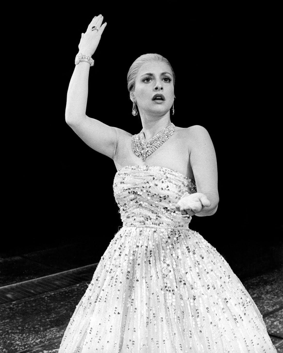 Patti LuPone Wallpapers - Wallpaper Cave