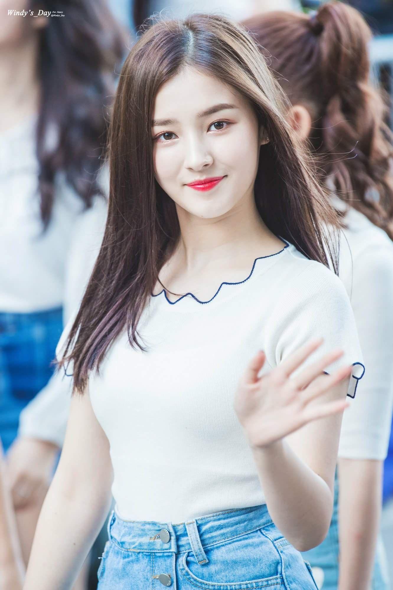 Nancy Momoland Wallpapers - Top 65 Best Nancy Momoland Wallpapers [ HQ ]