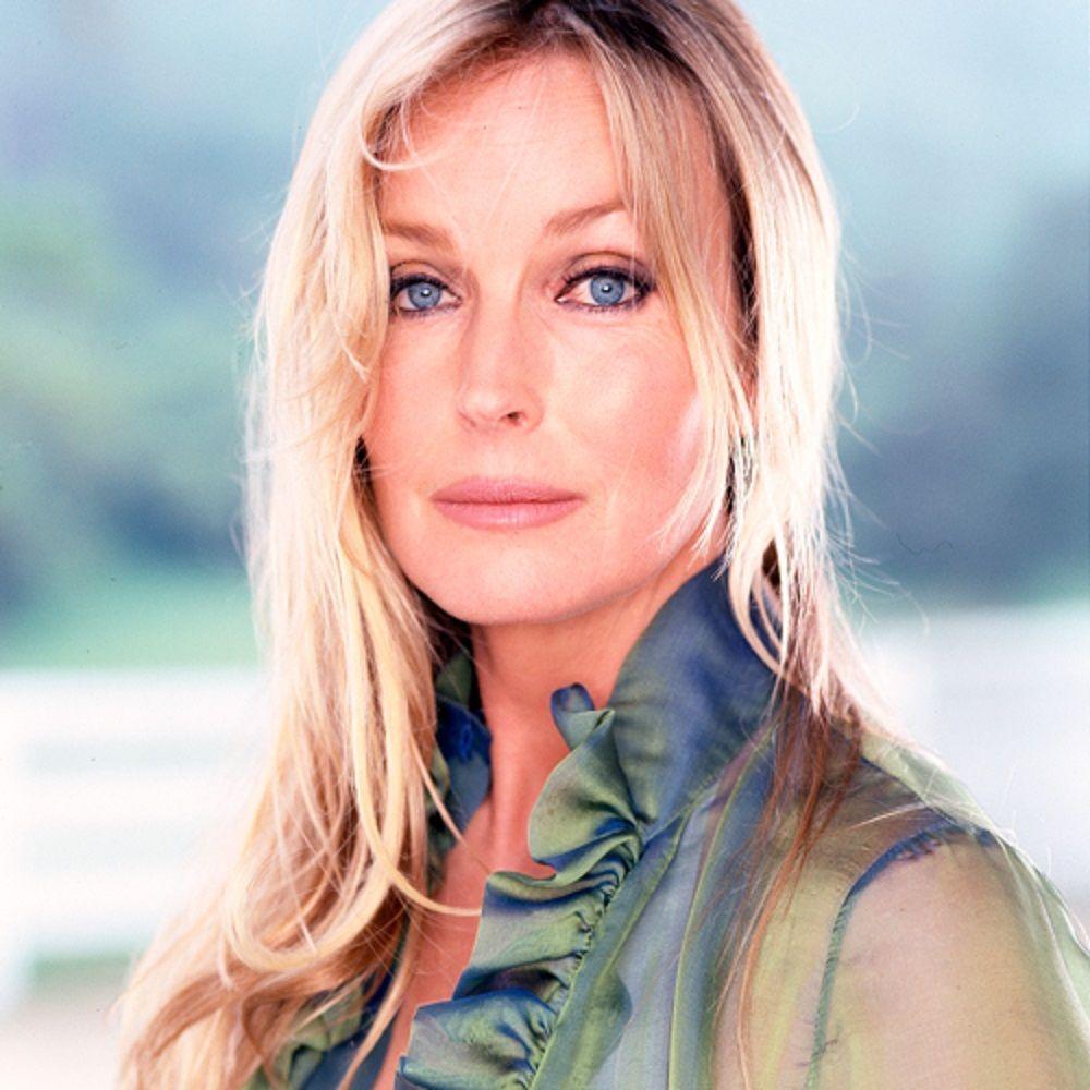 Hollywood Actress Wallpaper: Bo Derek Wallpaper Free Download