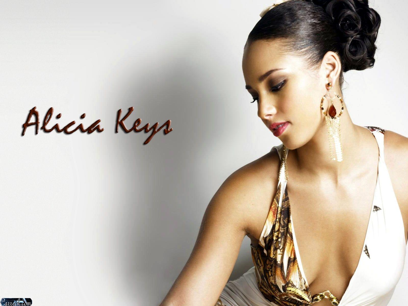 Alicia Keys: Becoming Limitless