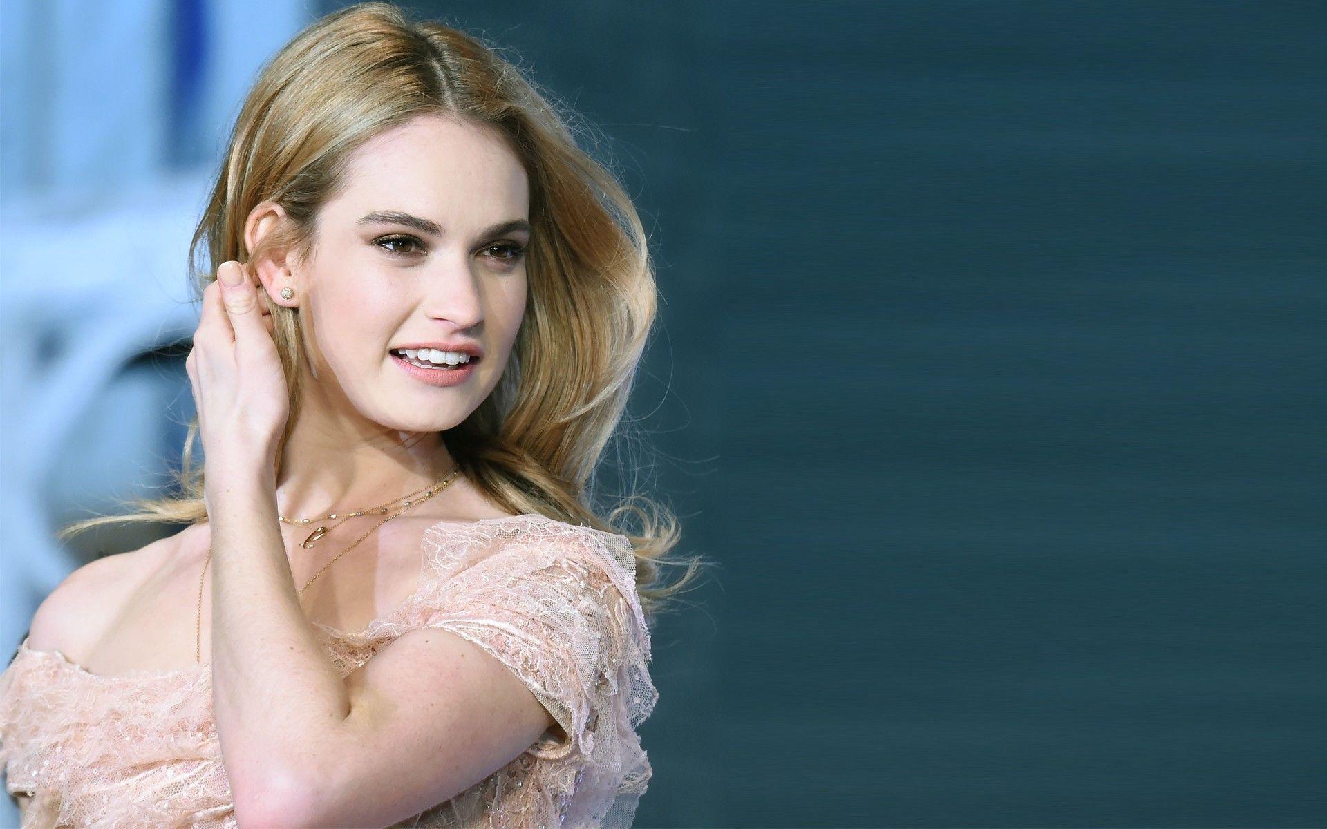 Lily James Wallpaper HD whb 4 #LilyJamesWallpaperHD #LilyJames