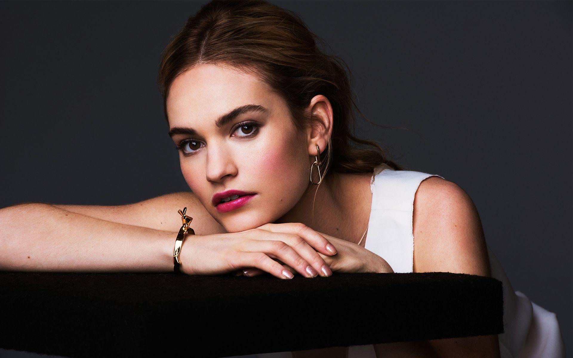 Beautiful HD Lily James Wallpaper