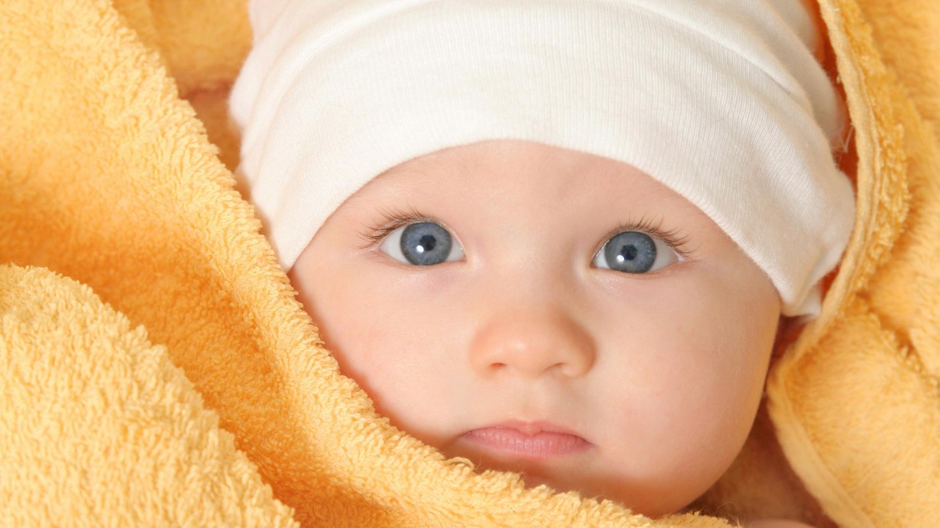 Blue Eyes Cute Baby HD Wallpaper of Baby