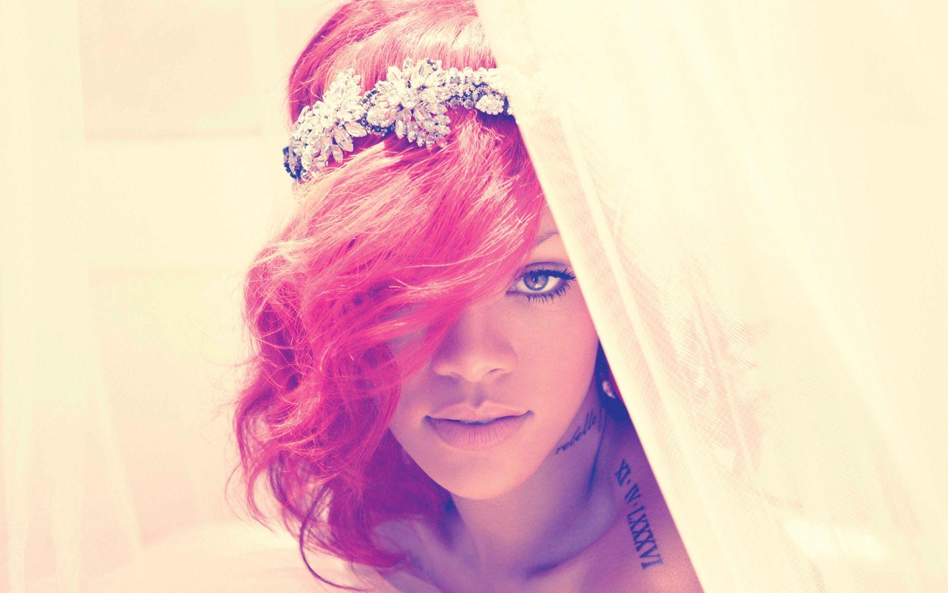 Rihanna Wallpaper