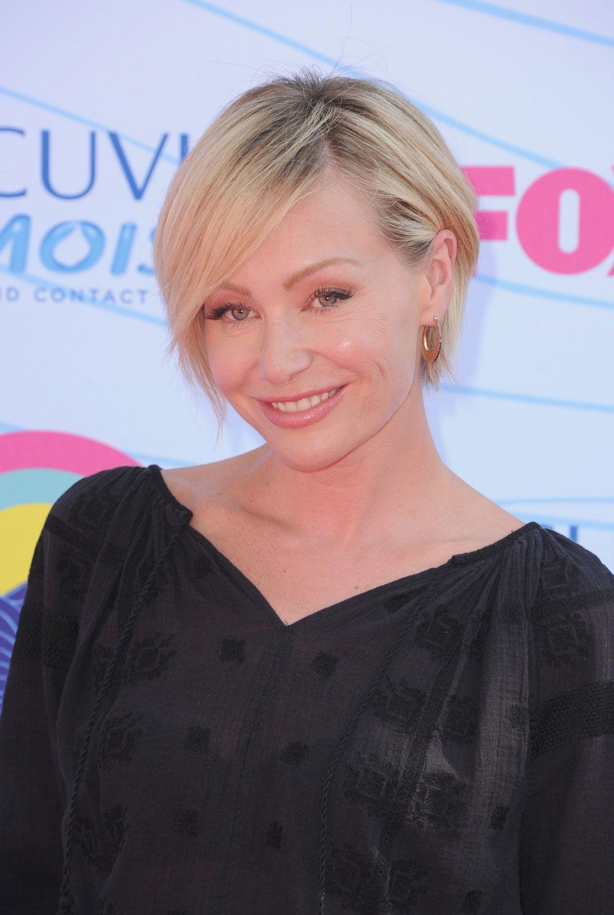 New Portia De Rossi Wallpaper View Wallpaper