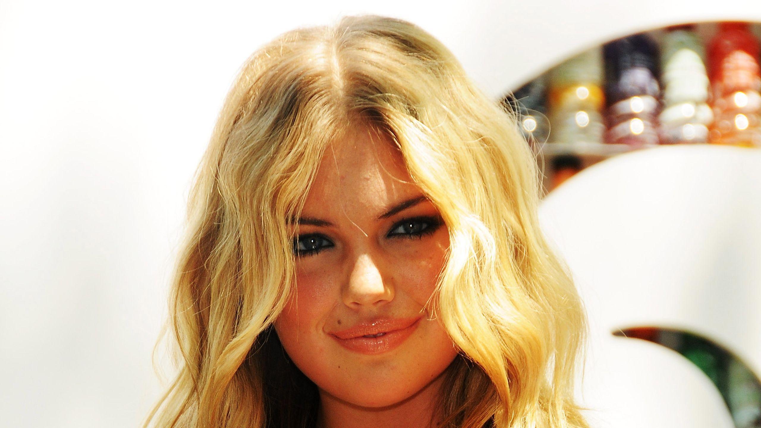 Kate Upton. Free Desktop Wallpaper for Widescreen, HD and Mobile