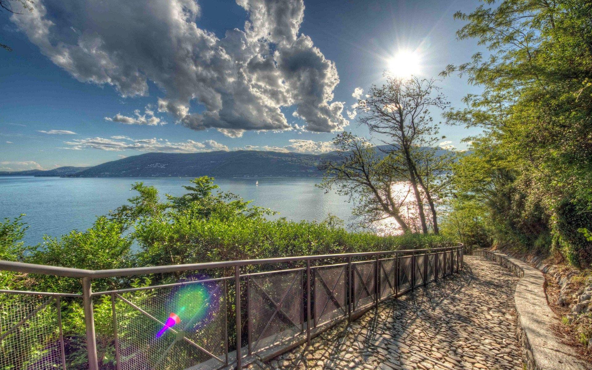 Beautiful Super Nature Way and Water View Image