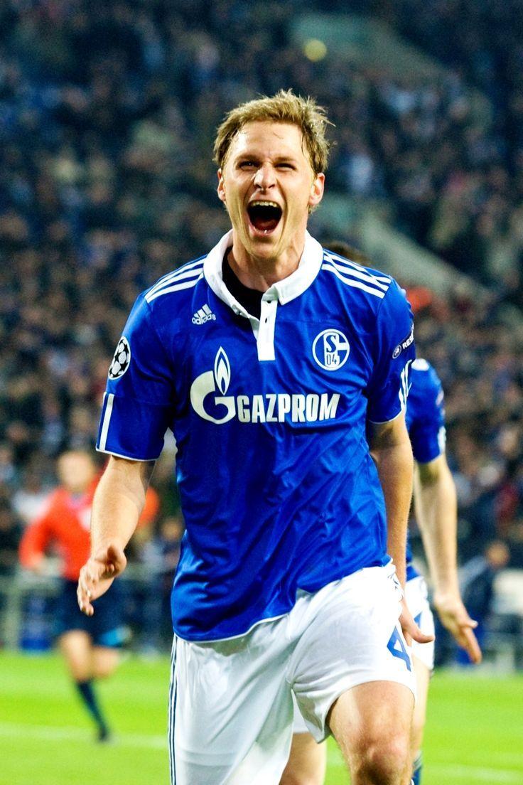 best Benedikt Höwedes image. Mats hummels
