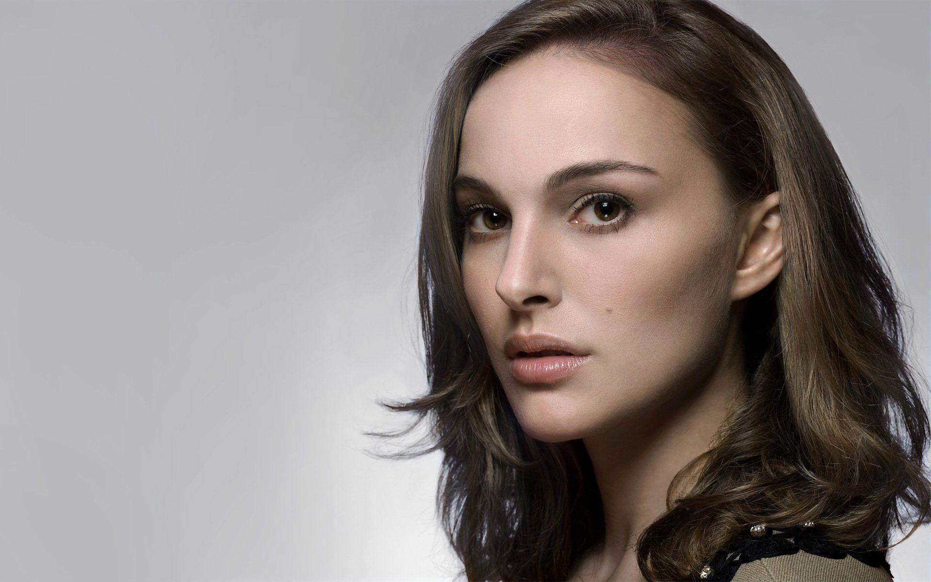 Natalie Portman Wallpaper HD 43973 1920x1200 px