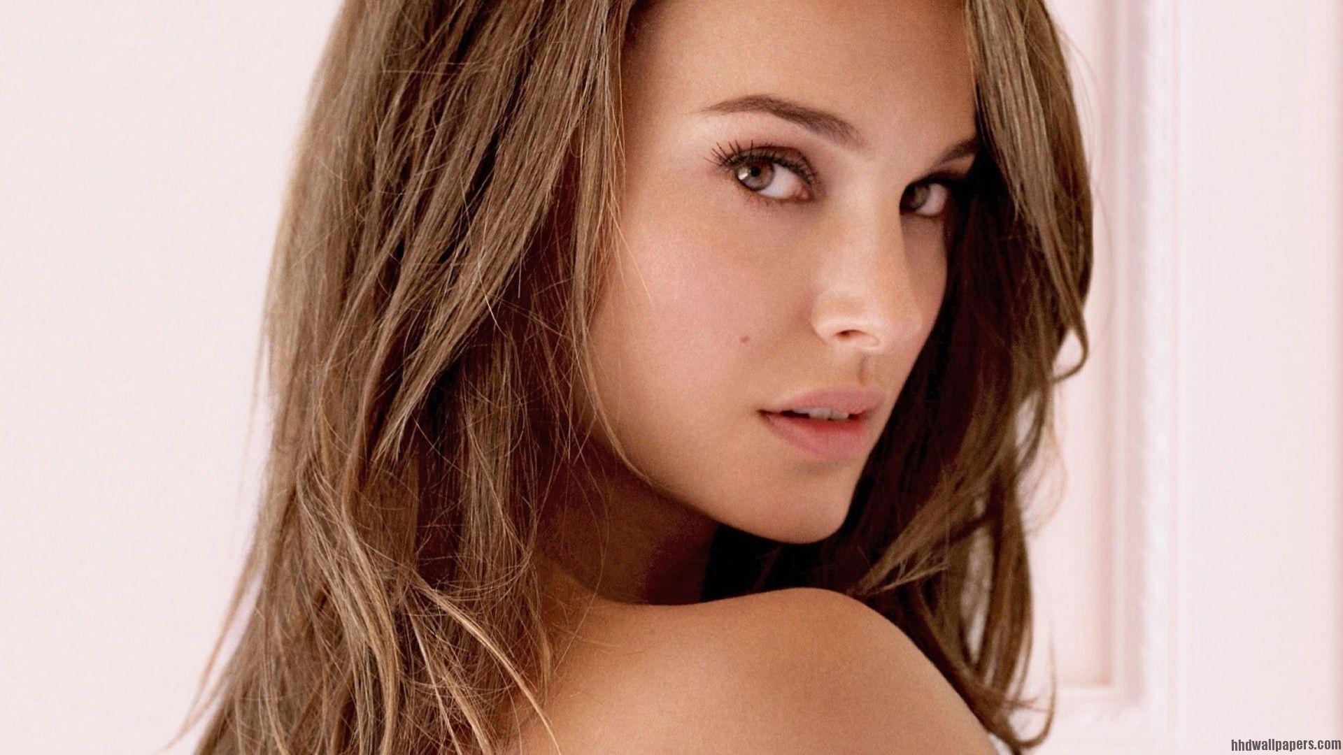 Natalie Portman Celebrity HD Wallpaper HD Wallpaper