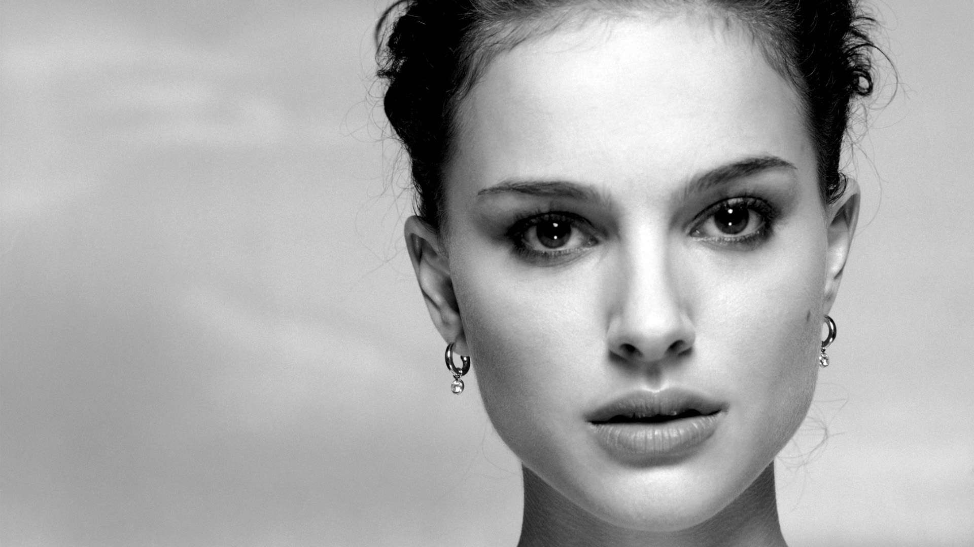 Natalie Portman Earrings HD Wallpaper FullHDWpp HD