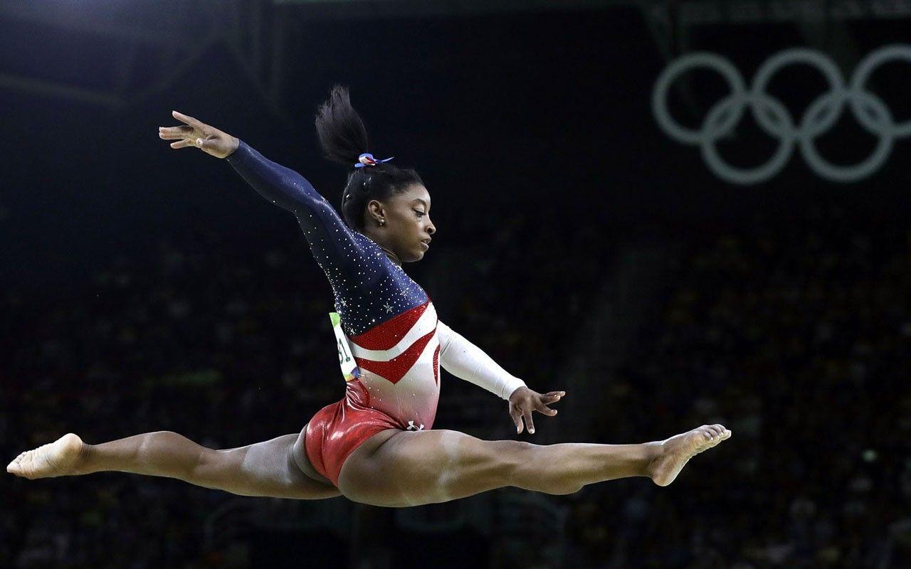 Simone Biles' New Book Inspires You To Push For Excellence