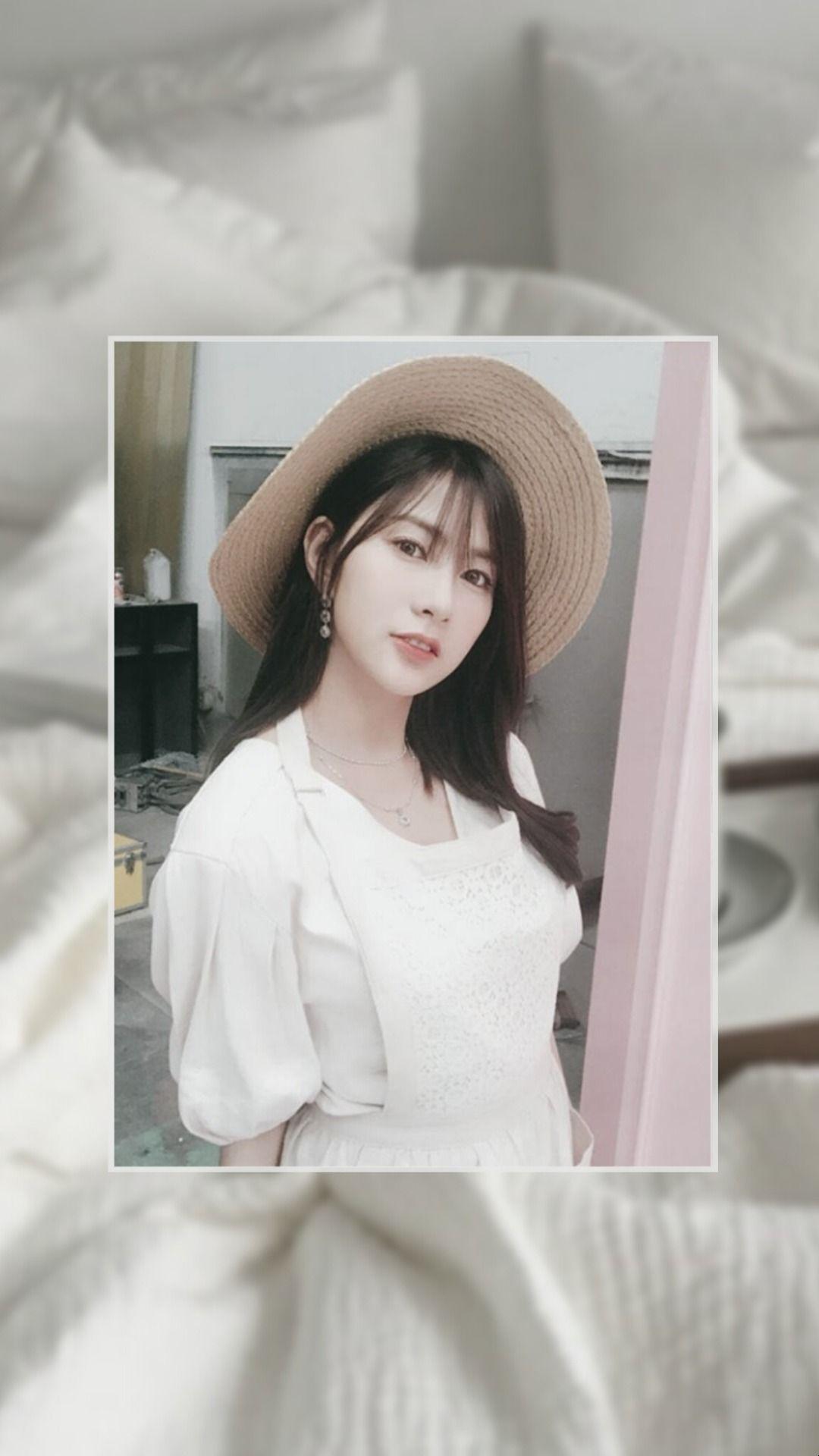 naeun wallpaper hashtag Image on Tumblr