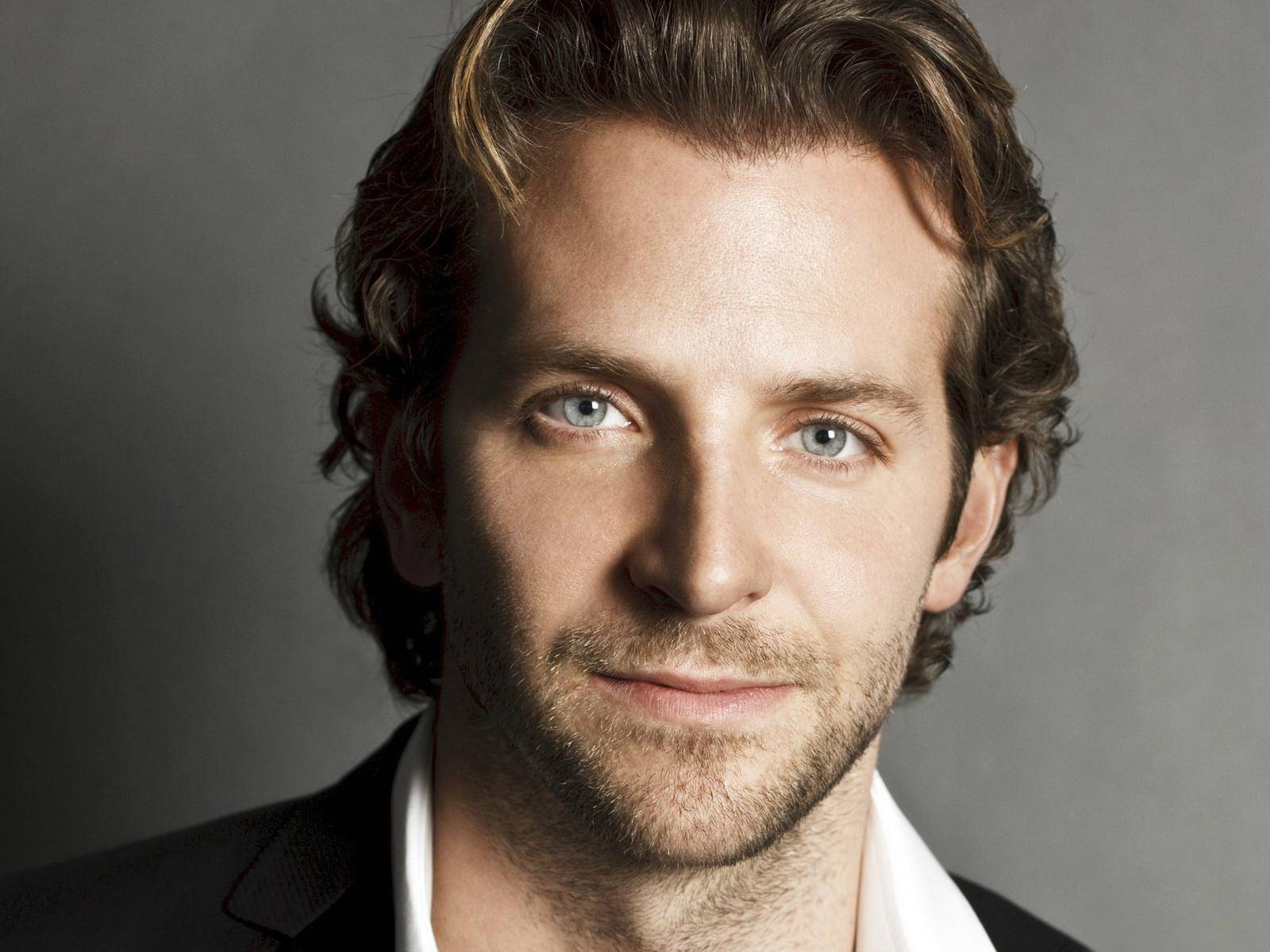 Bradley Cooper 9249 1600x1200 px