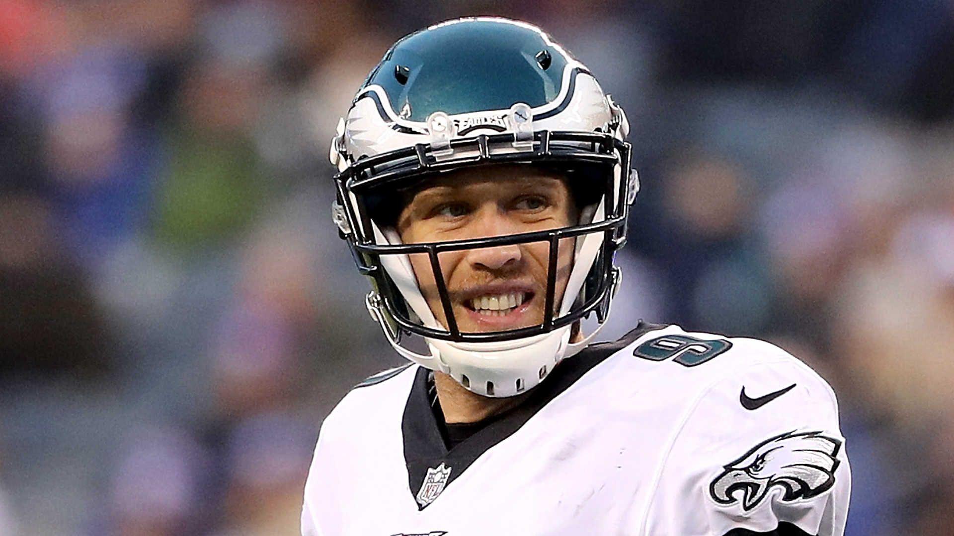 Eagles quickly learn Nick Foles isn't miscast in new lead role