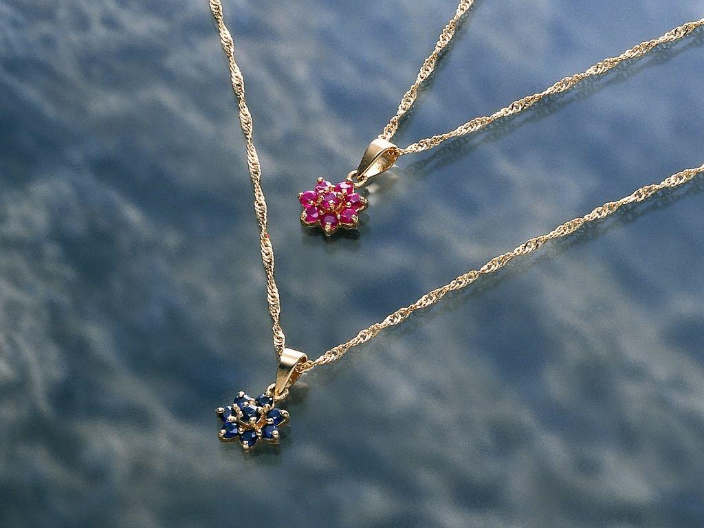 Necklaces Jewelry HD Wallpaper. HD Wallpaper Definition