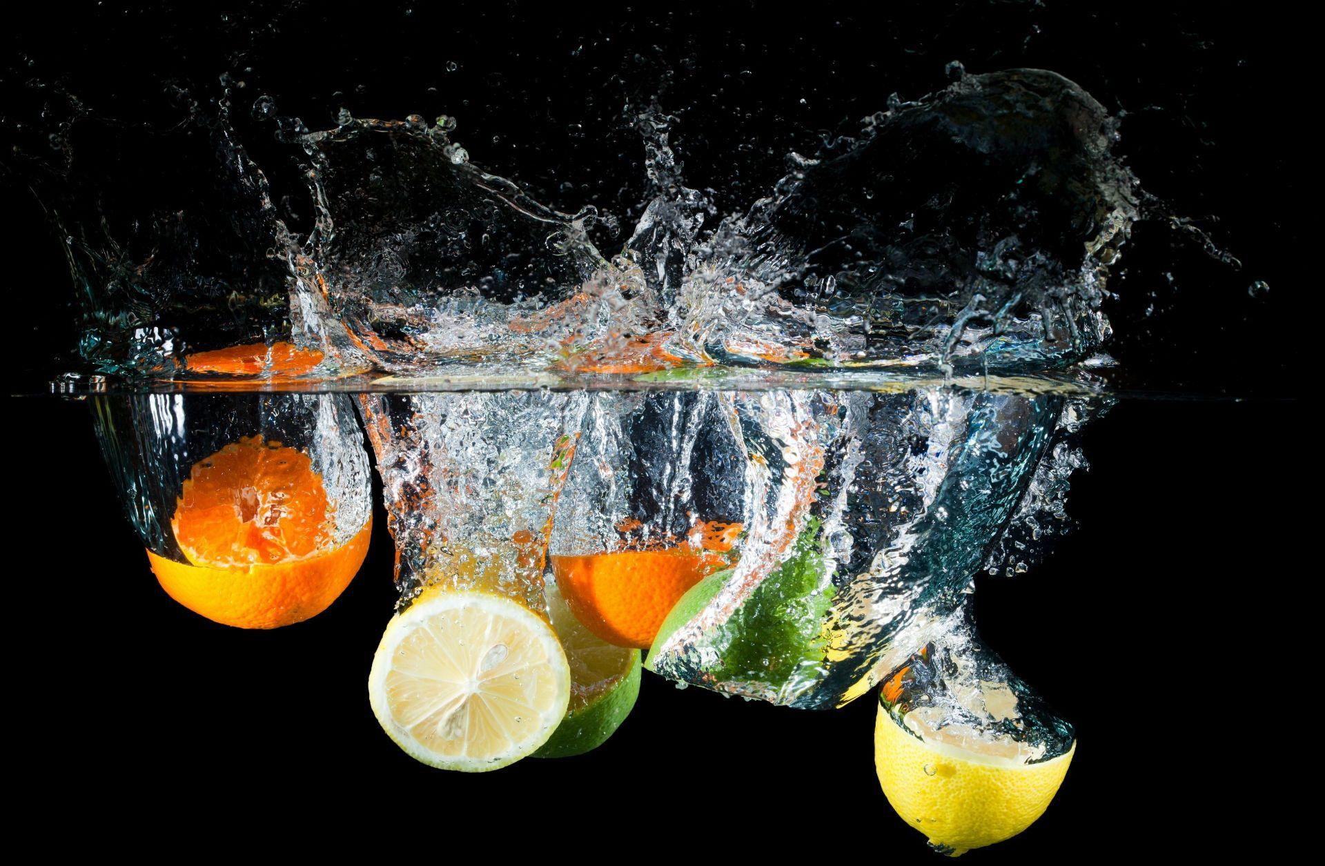 Citrus water spray lemon lime orange wallpaperx1255