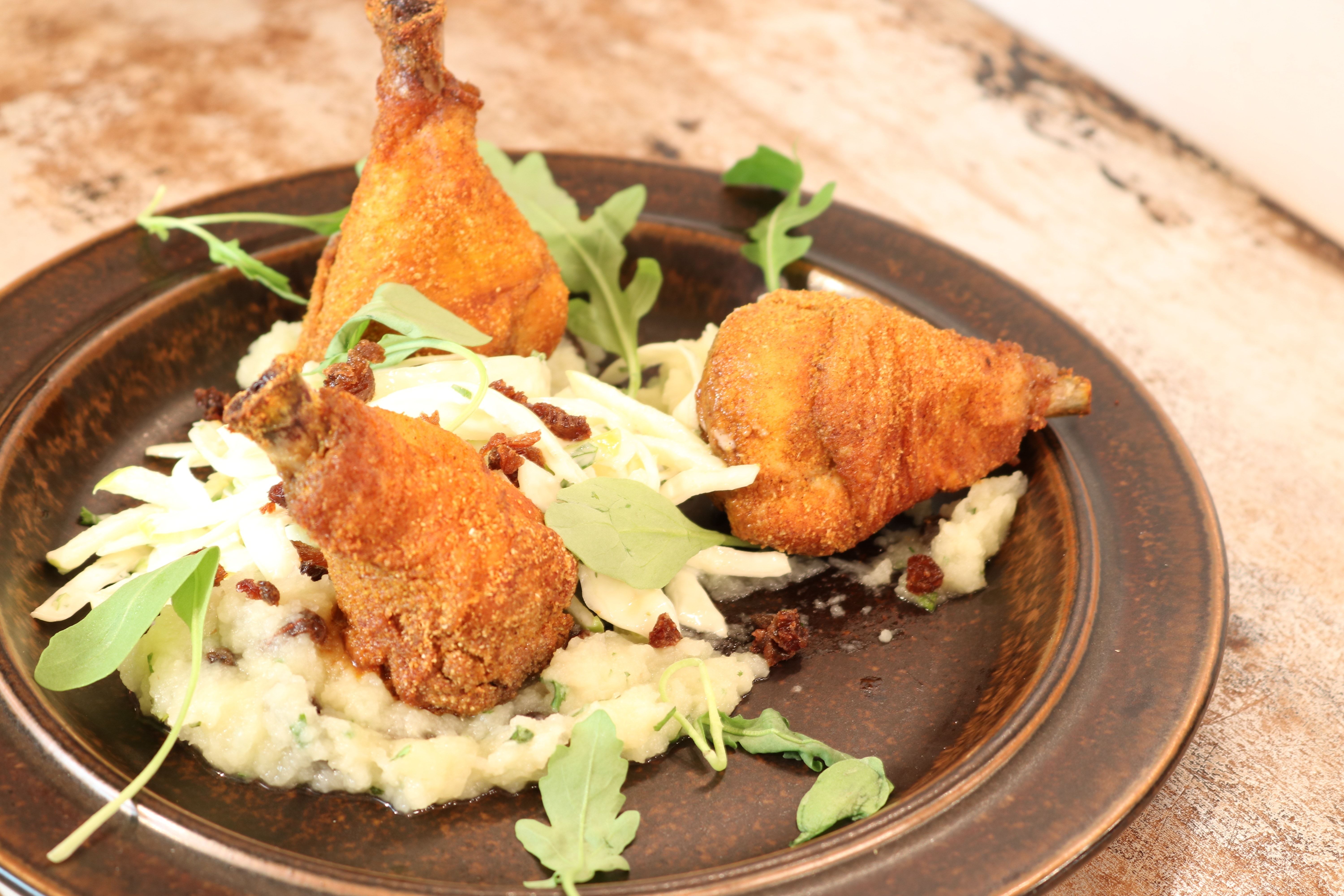 fried chicken and vegetables with brown ceramic round plate free