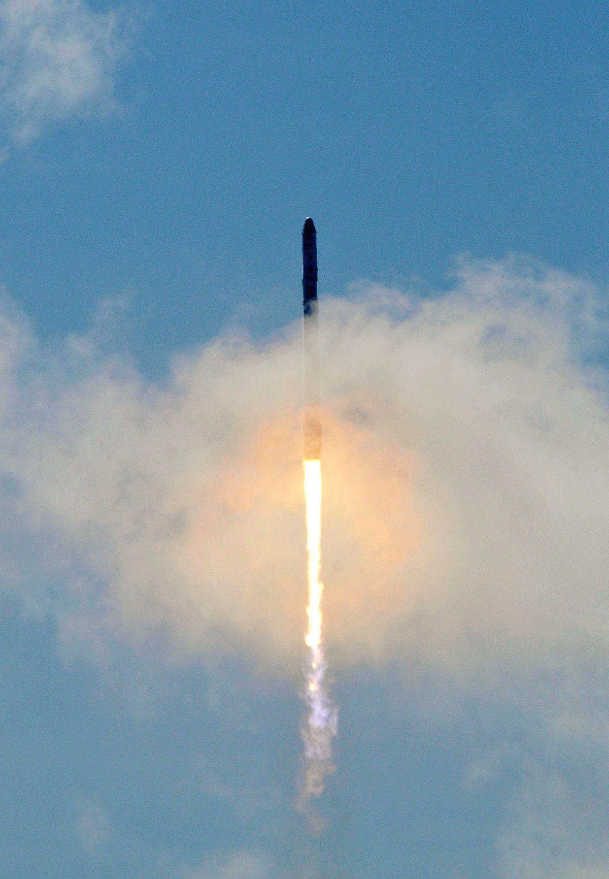 Watch SpaceX's Rocket Explode on the Way to the ISS