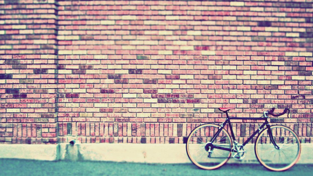 Vintage Bike wallpaperx2160